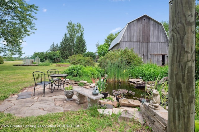 10016 N Cochran Rd, Grand Ledge, MI 48837