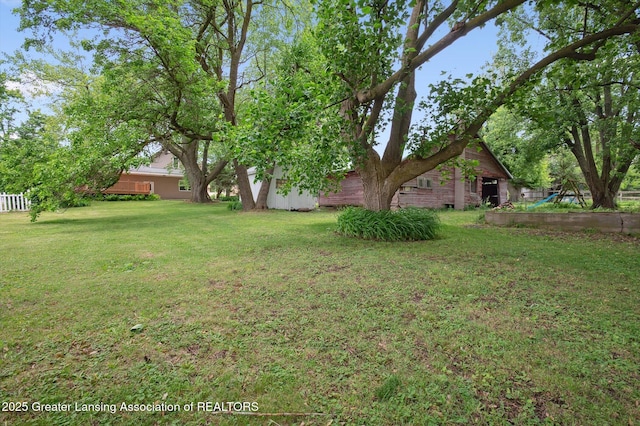 10016 N Cochran Rd, Grand Ledge, MI 48837