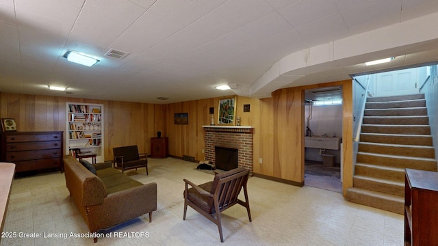 1614 Lindbergh Dr, Lansing, MI 48910 - photo 29