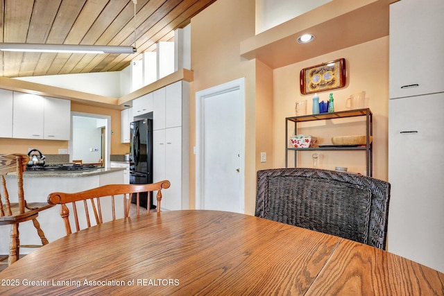 1603 Roseland Ave, East Lansing, MI 48823 - dining space with vaulted ceiling and recessed lighting