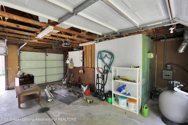 1603 Roseland Ave, East Lansing, MI 48823 - garage with a garage door opener