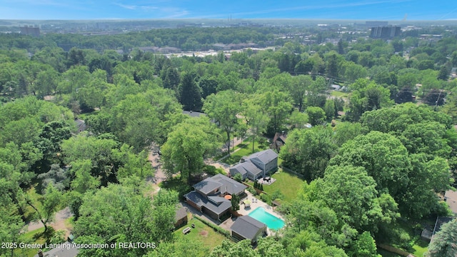 1603 Roseland Ave, East Lansing, MI 48823 - bird's eye view of a pool area