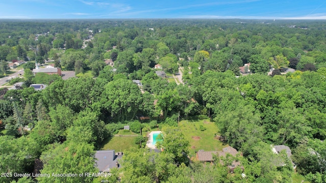 1603 Roseland Ave, East Lansing, MI 48823 - aerial view of property and surrounding area with a forest
