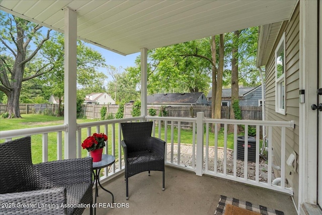 2914 W Holmes Rd, Lansing, MI 48911 - view of balcony