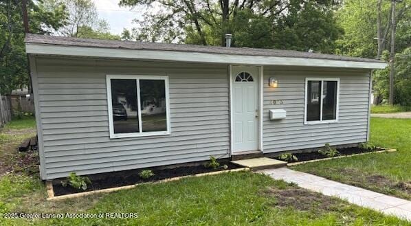 4013 Ingham St, Lansing, MI 48911 - photo 1