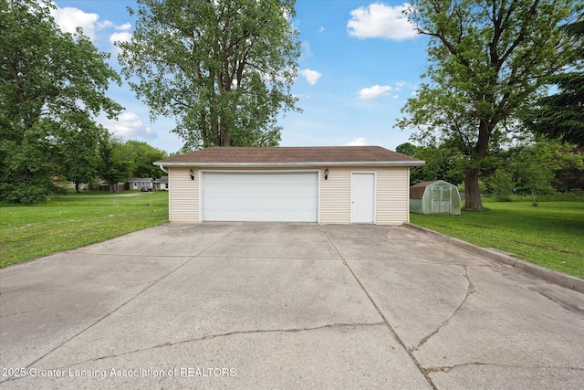 15754 Culver Dr, East Lansing, MI 48823 - view of detached garage