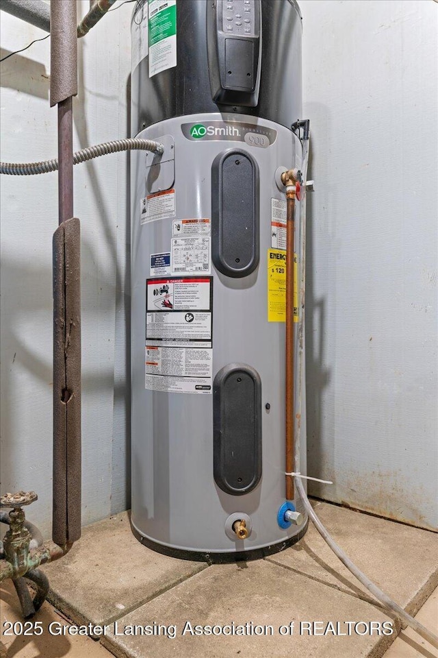 11100 S Bird Rd, Dowling, MI 49050 - utilities featuring heat pump water heater