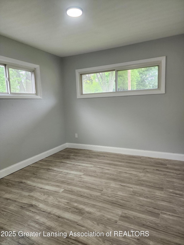 1931 Ferrol St, Lansing, MI 48910 - photo 7