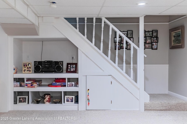 533 Middlebury Ln, Mason, MI 48854 - stairs with carpet