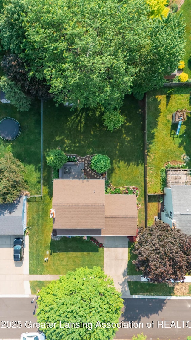 533 Middlebury Ln, Mason, MI 48854 - aerial view
