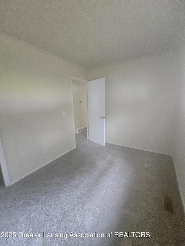 1554 Huntshire Dr, Holt, MI 48842