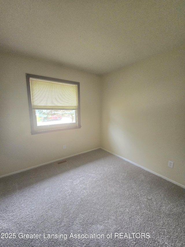1554 Huntshire Dr, Holt, MI 48842
