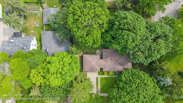 947 Sever Dr, East Lansing, MI 48823 - photo 37