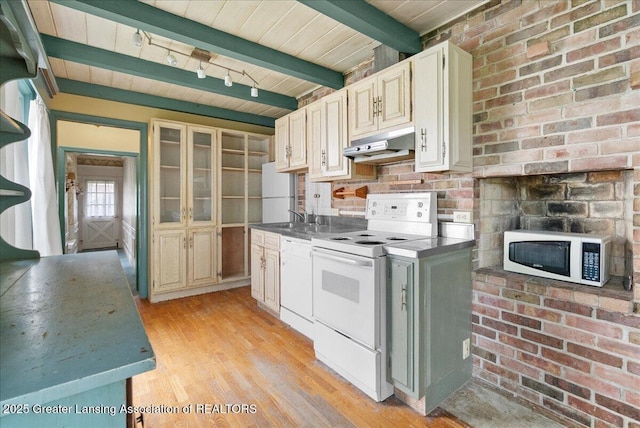 935 Sever Dr, East Lansing, MI 48823 - photo 11