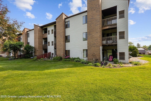 1457 E Pond Dr Unit 21, Okemos, MI 48864 - view of building exterior