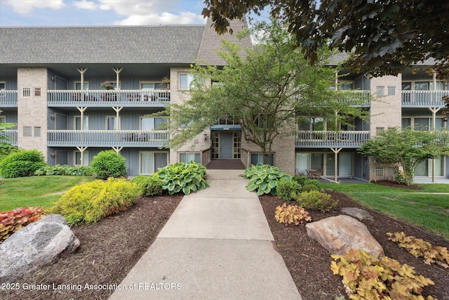 2926 Mount Hope Rd Unit 105, Okemos, MI 48864 - view of building exterior