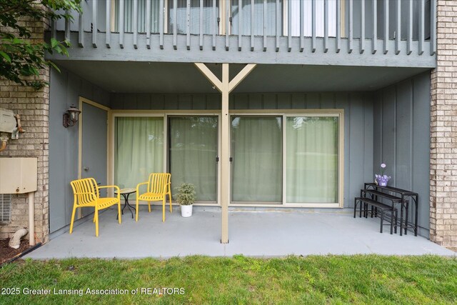 2926 Mount Hope Rd Unit 105, Okemos, MI 48864 - patio / terrace featuring a patio area