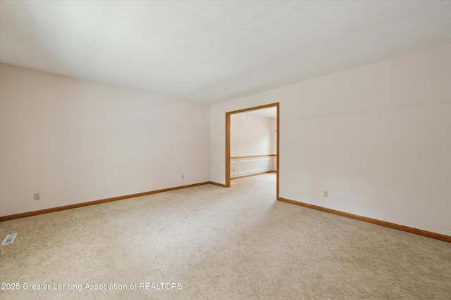 5823 Wood Valley Dr, Haslett, MI 48840 - photo 9