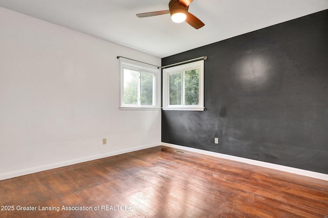 229 Julian Ave, Lansing, MI 48917 - photo 16