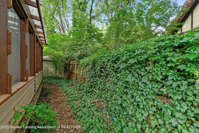 522 Cowley Ave, East Lansing, MI 48823 - view of yard