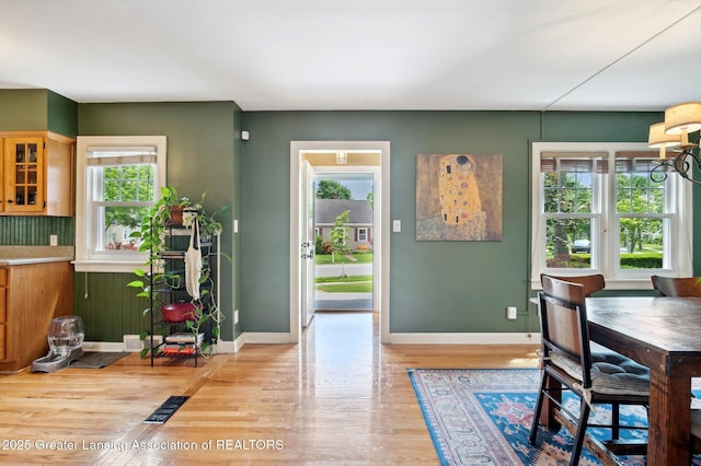919 Collingwood Dr, East Lansing, MI 48823 - photo 3