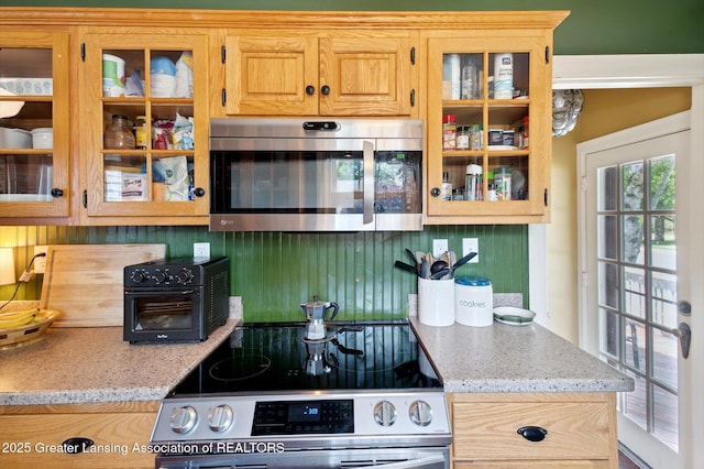 919 Collingwood Dr, East Lansing, MI 48823 - photo 8