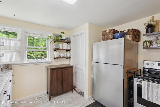 324 Jones St, Lansing, MI 48912 - photo 11