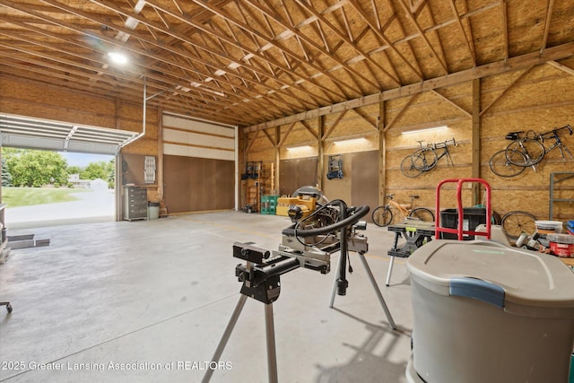 6252 N River Hwy, Grand Ledge, MI 48837 - view of garage