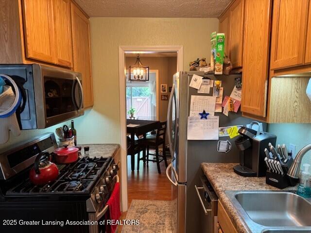 1539 N Hagadorn Rd, East Lansing, MI 48823 - photo 8