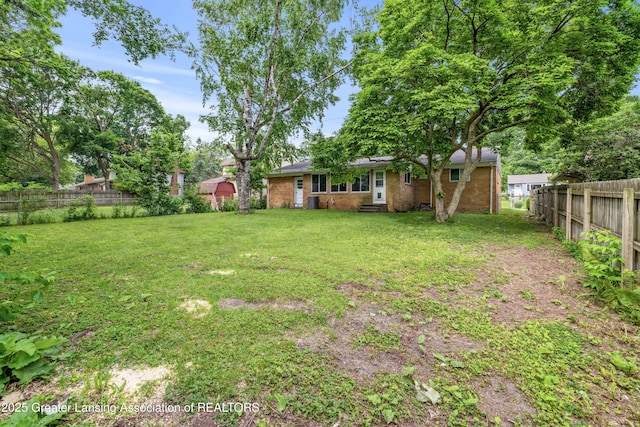 425 S Holmes St, Lansing, MI 48912 - view of fenced backyard