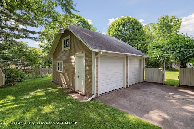 6244 Daft St, Lansing, MI 48911 - view of detached garage