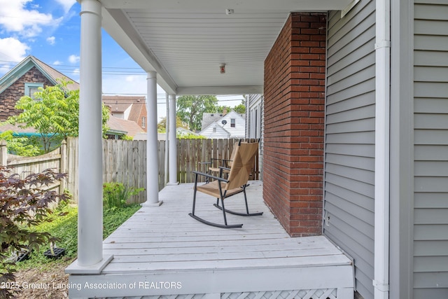 308 Memphis St, Lansing, MI 48915 - view of deck