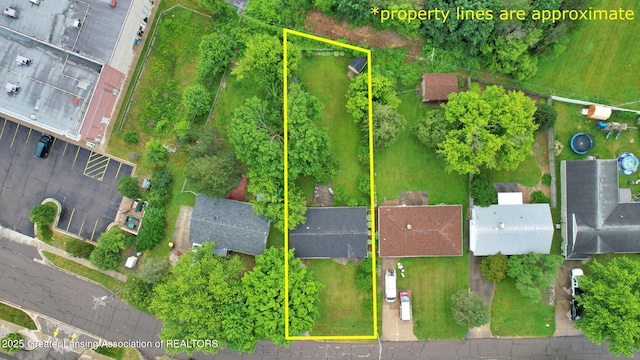 528 Thomas L Pkwy, Lansing, MI 48917 - bird's eye view