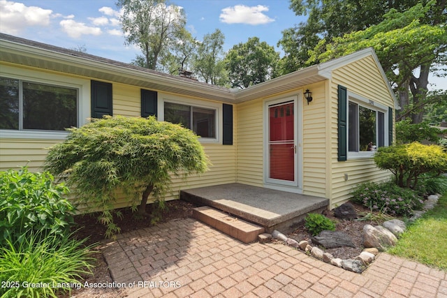 2391 Shawnee Trl, Okemos, MI 48864 - doorway to property