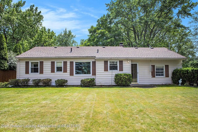 2782 Roseland Ave, East Lansing, MI 48823 - single story home featuring roof with shingles