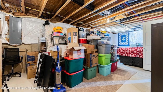 1118 River Oaks Dr, Dewitt, MI 48820 - unfinished below grade area featuring electric panel