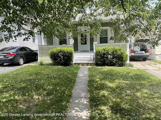 135 S Foster Ave, Lansing, MI 48912 - photo 1