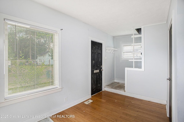 1422 Redwood St, Lansing, MI 48915 - photo 8