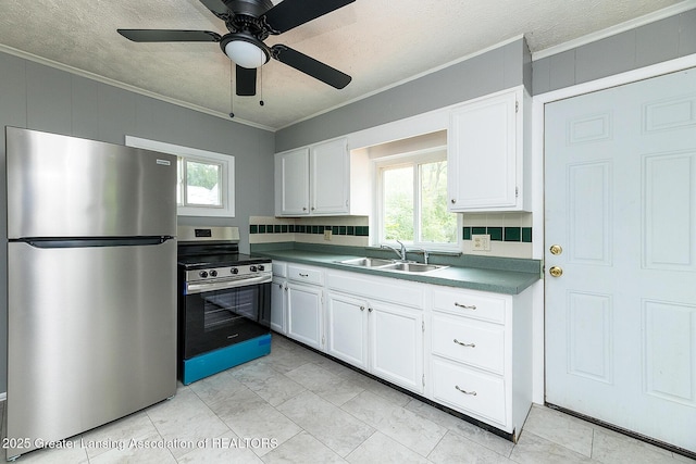 3227 Stabler St, Lansing, MI 48910