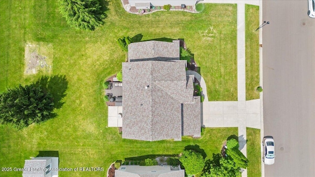 10889 Pointe W Blvd, Grand Ledge, MI 48837 - aerial view