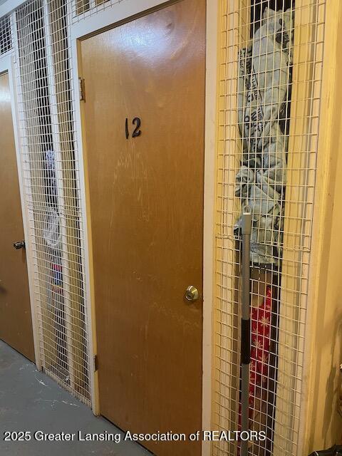 5535 W St Joe Hwy Unit B12, Lansing, MI 48917 - detailed view of concrete flooring