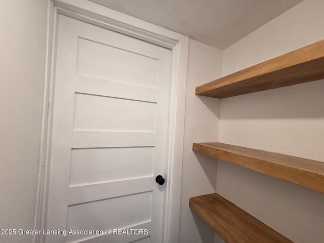 9912 Kinneville Rd, Eaton Rapids, MI 48827 - photo 26