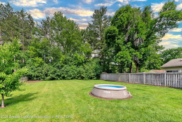 619 Wayland Ave, East Lansing, MI 48823 - view of yard