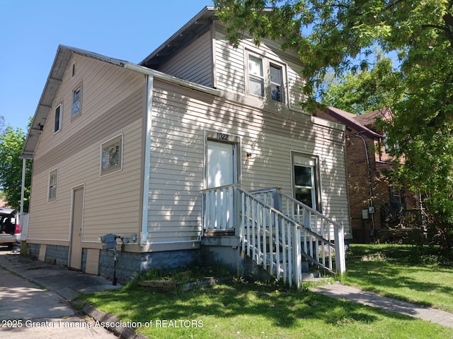 1022 N Martin Luther King Jr Blvd, Lansing, MI 48915 - photo 1