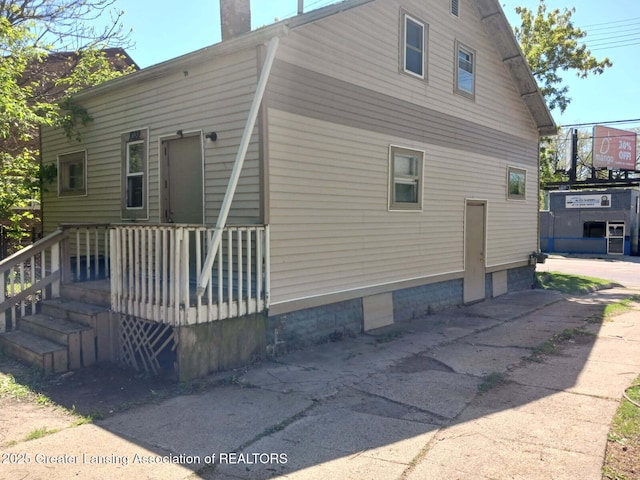 1022 N Martin Luther King Jr Blvd, Lansing, MI 48915 - photo 2
