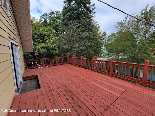 1201 Climax St, Lansing, MI 48912 - view of deck