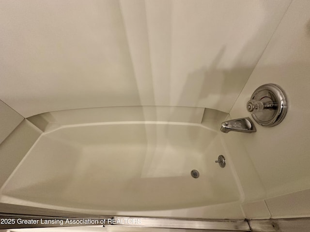 1712 Osborn Rd, Lansing, MI 48915 - photo 14