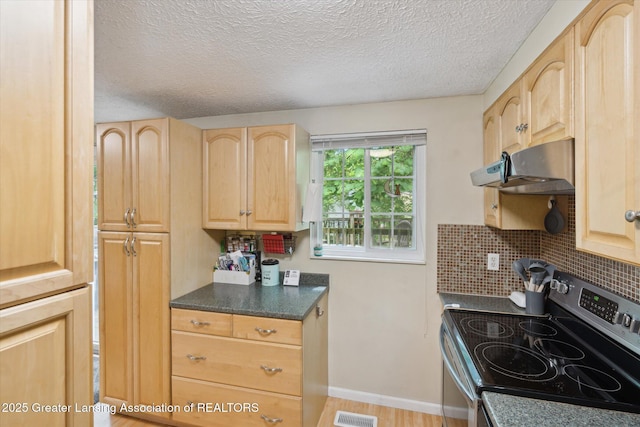 4111 Bridgeport Dr, Lansing, MI 48911 - photo 15