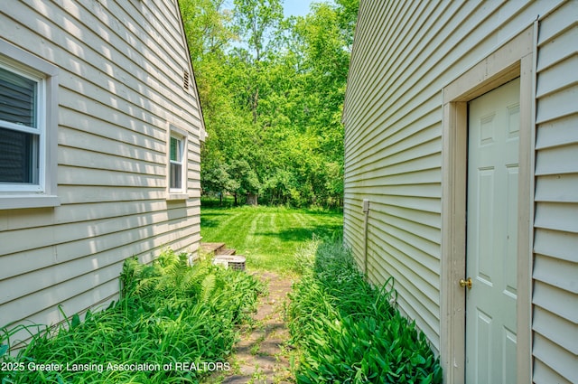 2162 Kent St, Okemos, MI 48864 - view of green lawn
