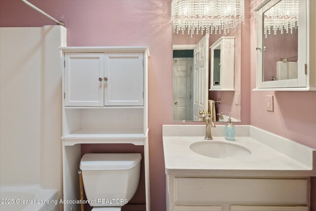 207 Queens Ct Unit 8, Grand Ledge, MI 48837 - full bathroom featuring vanity and shower / bath combination